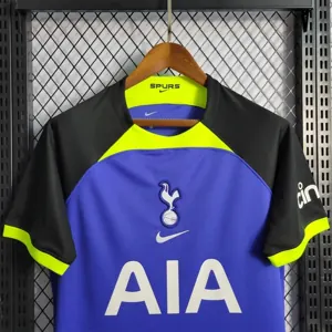 22-23 Tottenham Hotspur away 3
