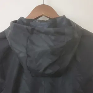 22-23 Manchester United Windbreaker Black 2