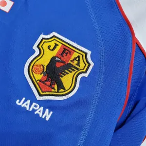 2000 Japan home 5