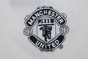 99-00 Manchester United away long sleeve 8