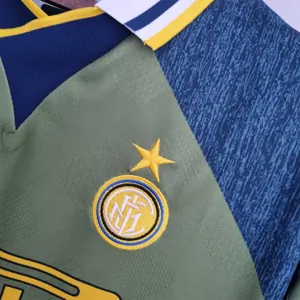 95-96 Inter Milan away 3