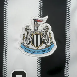 25-26 Newcastle United Home Kid Kits Youth Apparels Soccer AAAAJersey Yupoo 6