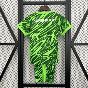 25-26 Sporting Lisbon Green Goalkeeper Kid Kits Youth Apparels Football AAAAJersey Supply Yupoo 2