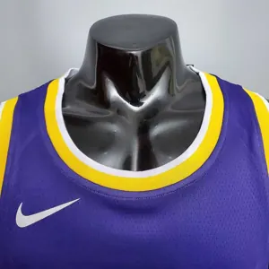KUZMA #0 Lakers purple 3