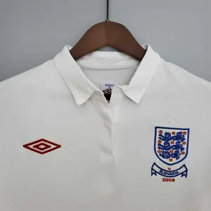 2010 England home 6