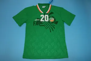 1994 Ireland home green 19