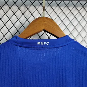 08-09 Manchester United away 7