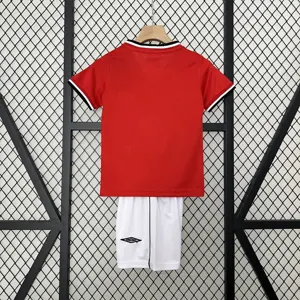 00-01 Manchester United Home Retro Kid Kits Youth Apparels AAAAJersey Wholesale Yupoo 3