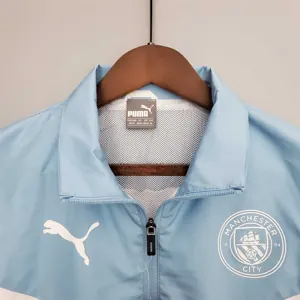 21-22 Manchester City bluewhite windbreaker 3