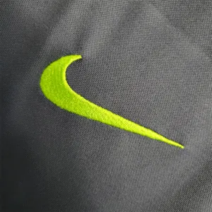 23-24 Wolfsburg away 3