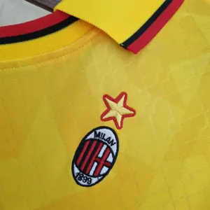 95-96 AC Milan away 5