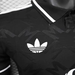 24-25 Manchester United Black Special Edition Player Version Shirt AAAAJersey Supplier Yupoo 3