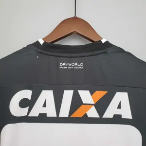16-17 Atletico Mineiro home 6
