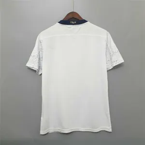 2020 Italy away white 8