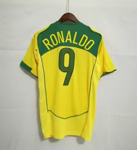 2004 Brazil home 14