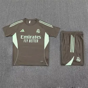 25-26 Real Madrid Training Kits Brown Football Tracksuits 1