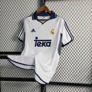 00-01 Real Madrid home 8