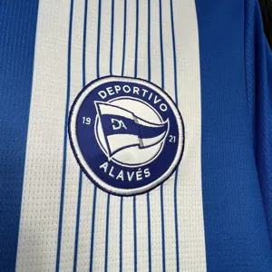 24-25 Alaves Home Kit Football Wears Sport AAAAJersey Yupoo 3