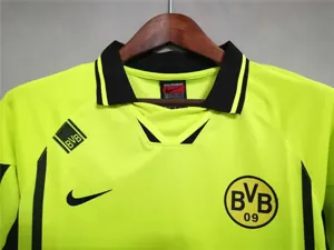 95-96 Dortmund home yellow 7