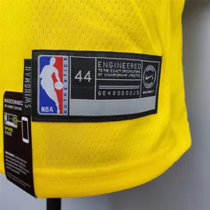 DAVIS #3 Lakers Round neck yellow 5