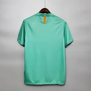 10-11 Barcelona away 5