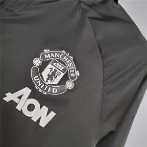 20-21 Manchester United blackwhite red edge windbreaker 2