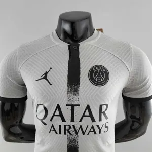 22-23 PSG away player version 16