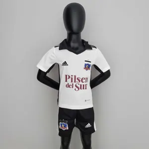 22-23 Colo-Colo home kids kit
