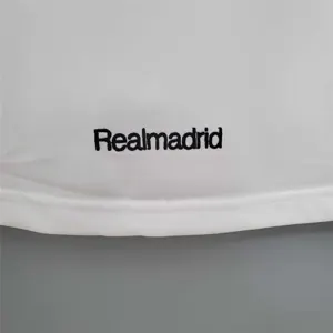 05-06 Real Madrid home 3