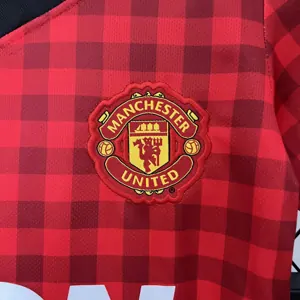 12-13 Manchester United Home Retro Kid Kits Youth Apparels AAAAJersey Wholesale Yupoo 2