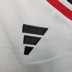 23-24 Sao Paulo home Shorts 3