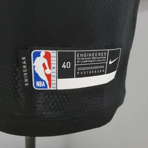 OLADIPO#4 Miami Heat V-neck black 1