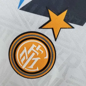 92-93 Inter Milan away 7