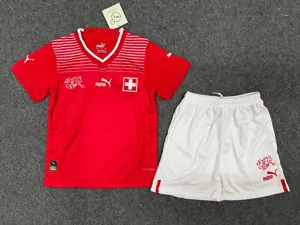 22-23 Switzerland home kids kit