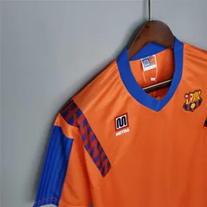 91-92 Barcelona away 4