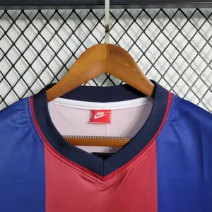98-99 Barcelona home 6