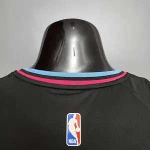 HERRO#14 Miami Heat V-neck black 7