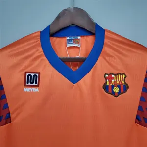 91-92 Barcelona away 11