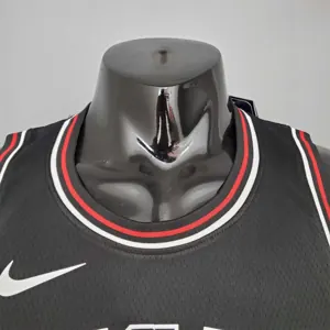 ROOMAN#91 Chicago Bulls black 3