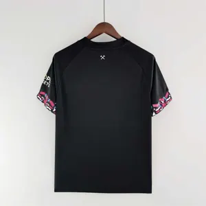 22-23 West Ham United away 1