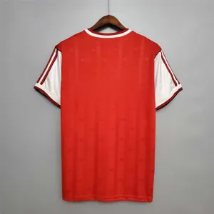 88-90 Arsenal home 5