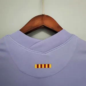 21-22 Barcelona away 5