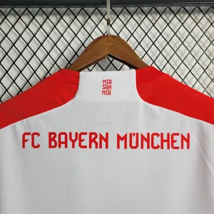 23-24 Bayern home 6