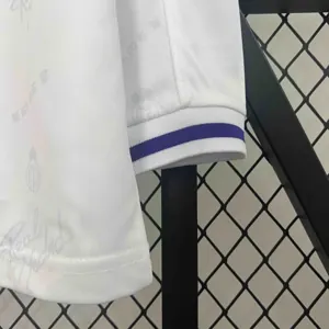 94-96 Real Madrid Home Retro Kit Long Sleeve Vintage Shirt Football AAAAJersey Supplier 5