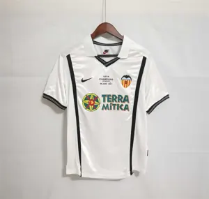 00-01 Valencia home 3