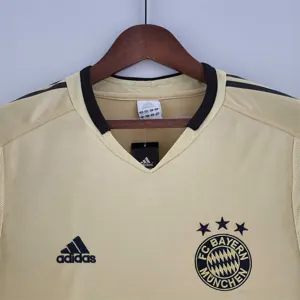 04-05 Bayern away 4