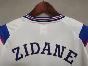 1996 France away 8