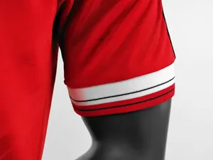 86-88 Manchester United home 3