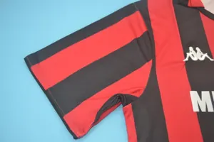 88-89 AC Milan home redblack 7