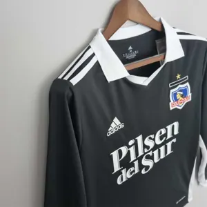 22-23 Colo-Colo away long sleeve 8